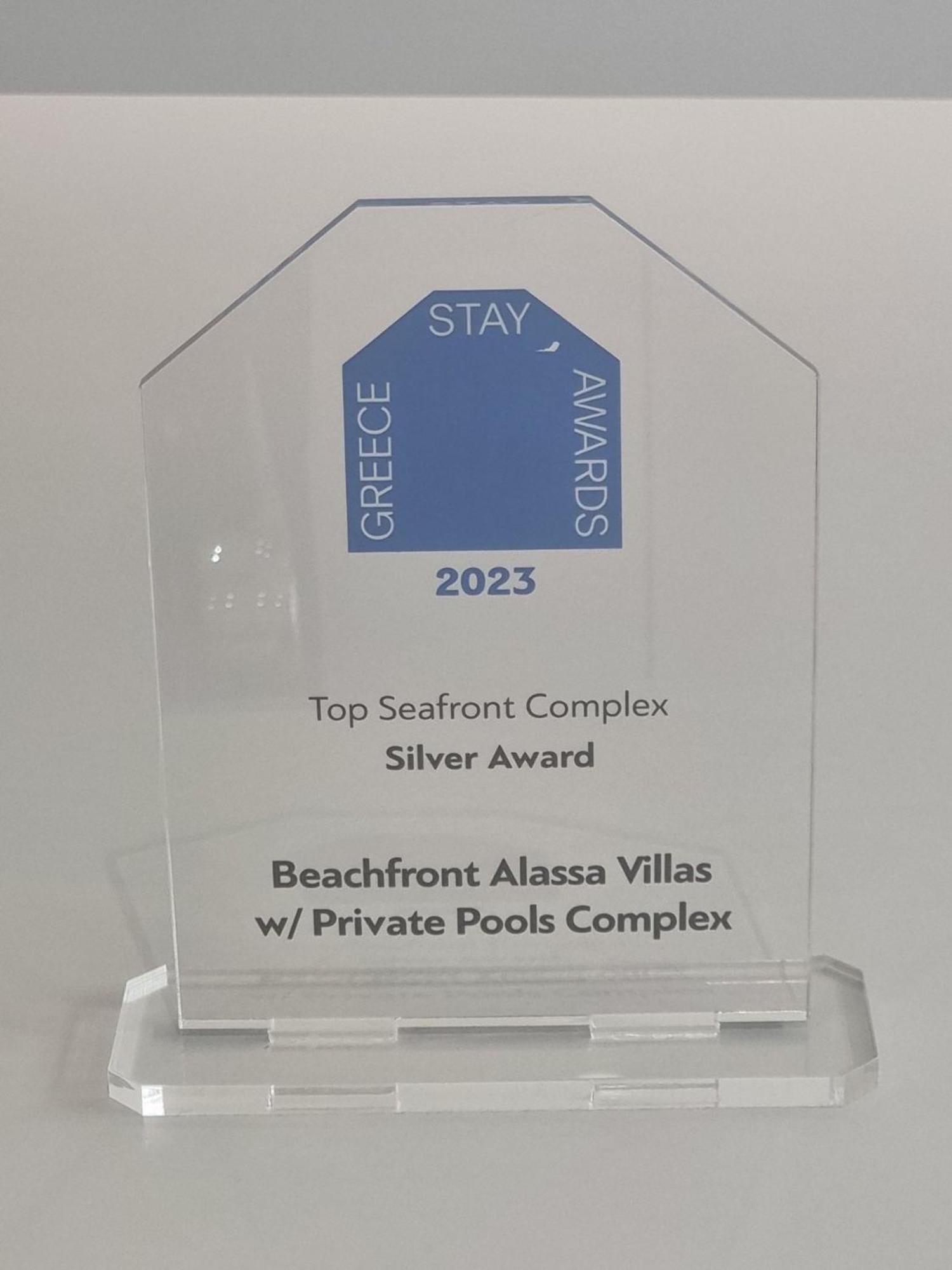 Beachfront Alassa Villas With Private Pools Kotronion  外观 照片