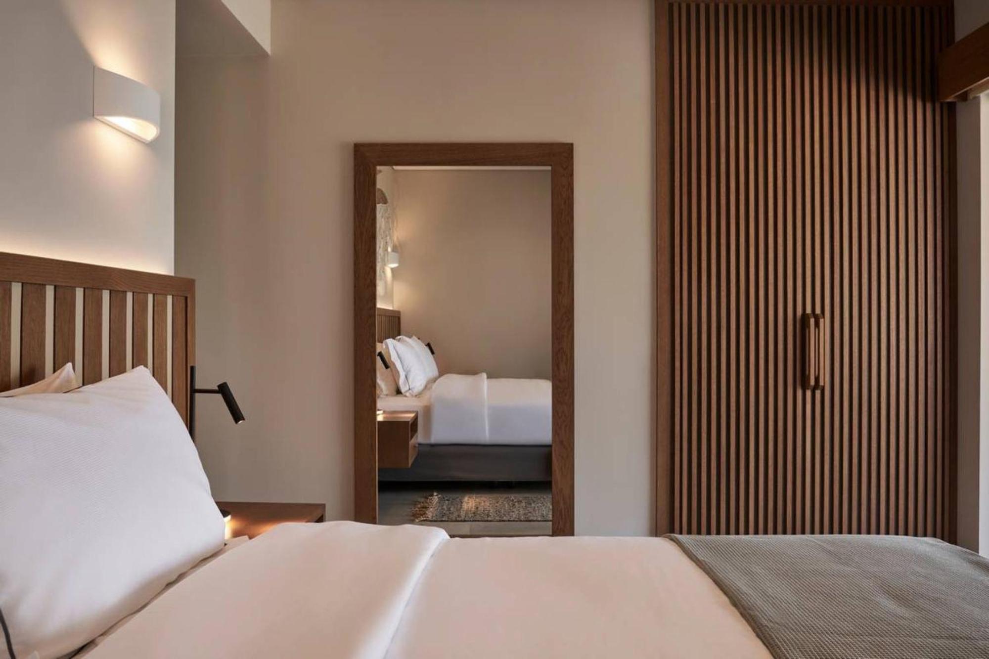 Beachfront Alassa Villas With Private Pools Kotronion  外观 照片