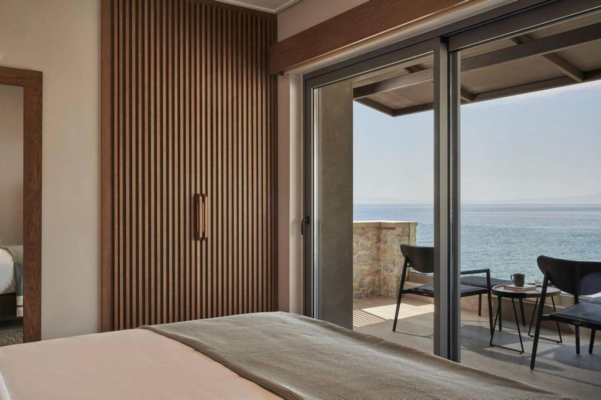 Beachfront Alassa Villas With Private Pools Kotronion  外观 照片